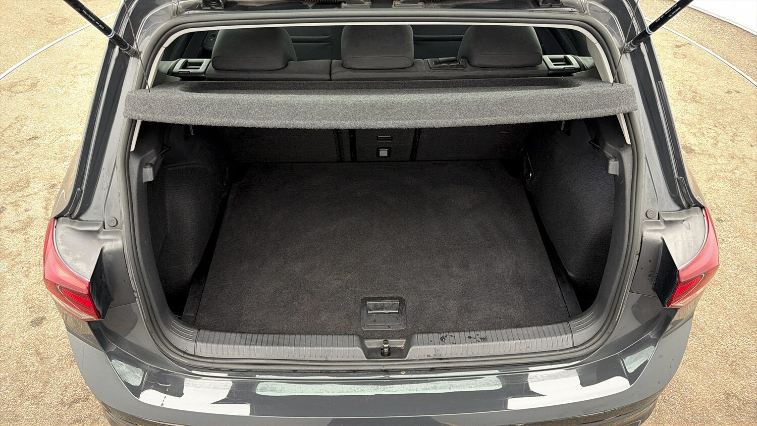 Used Volkswagen Golf 2023 for sale - 77918396: Photo 16