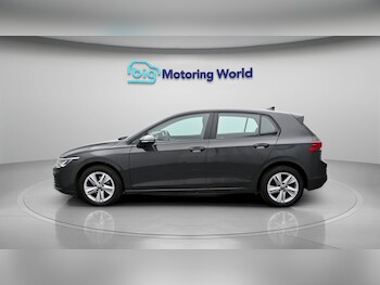 Used Volkswagen Golf 2023 for sale - 77918396: Photo