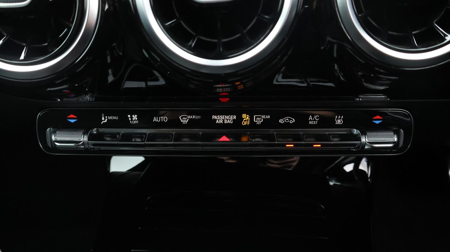 Used Mercedes-Benz A-Class 2020 for sale - 76572178: Photo 13