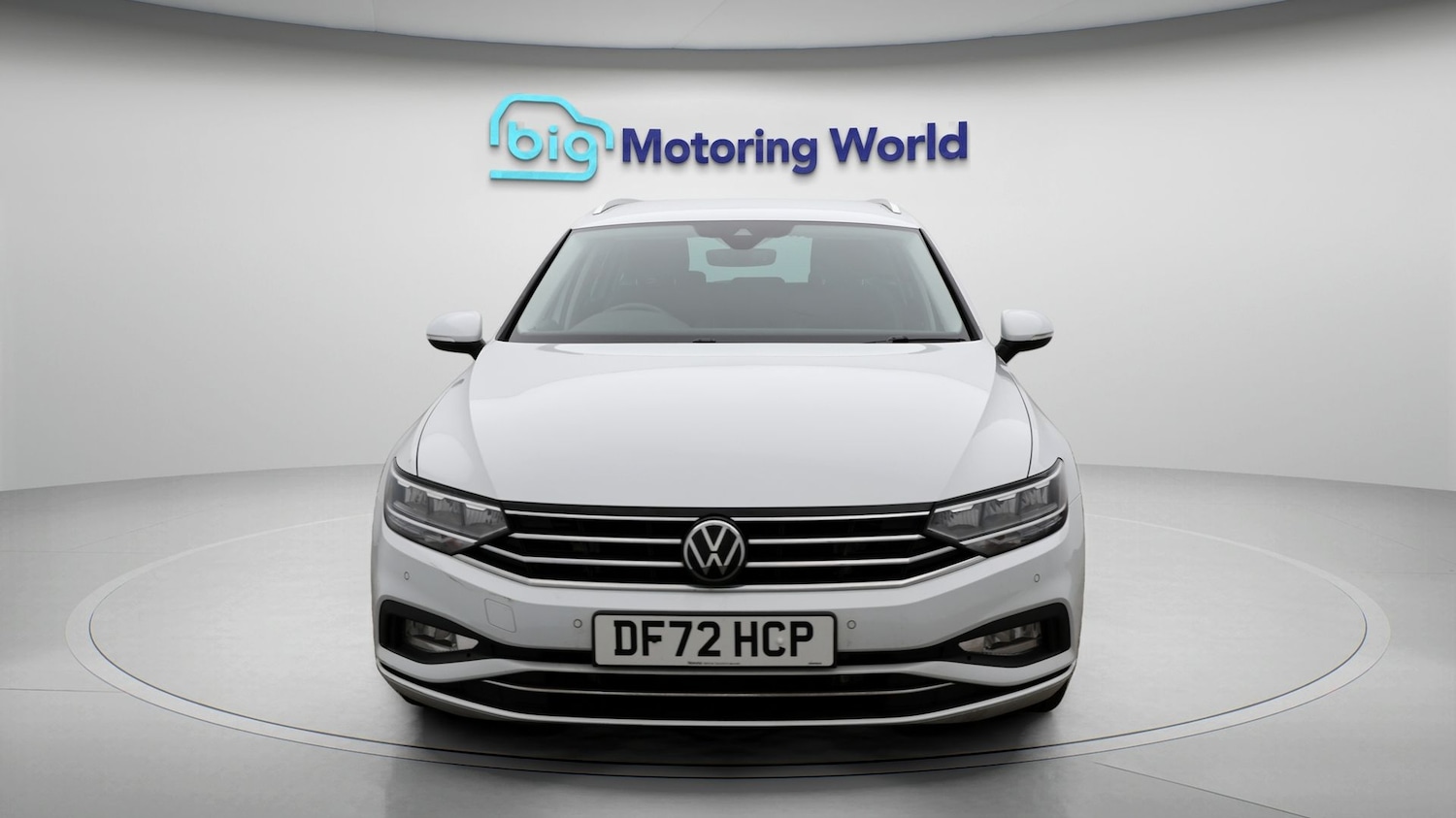 Used Volkswagen Passat 2023 for sale - 77214747: Photo 2