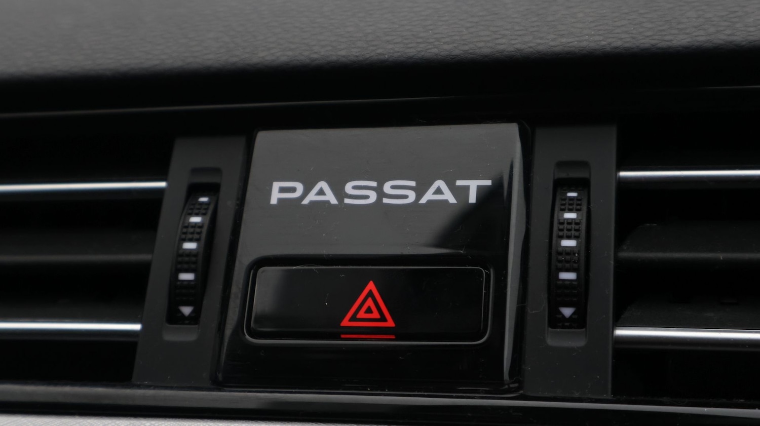 Used Volkswagen Passat 2023 for sale - 77214747: Photo 23