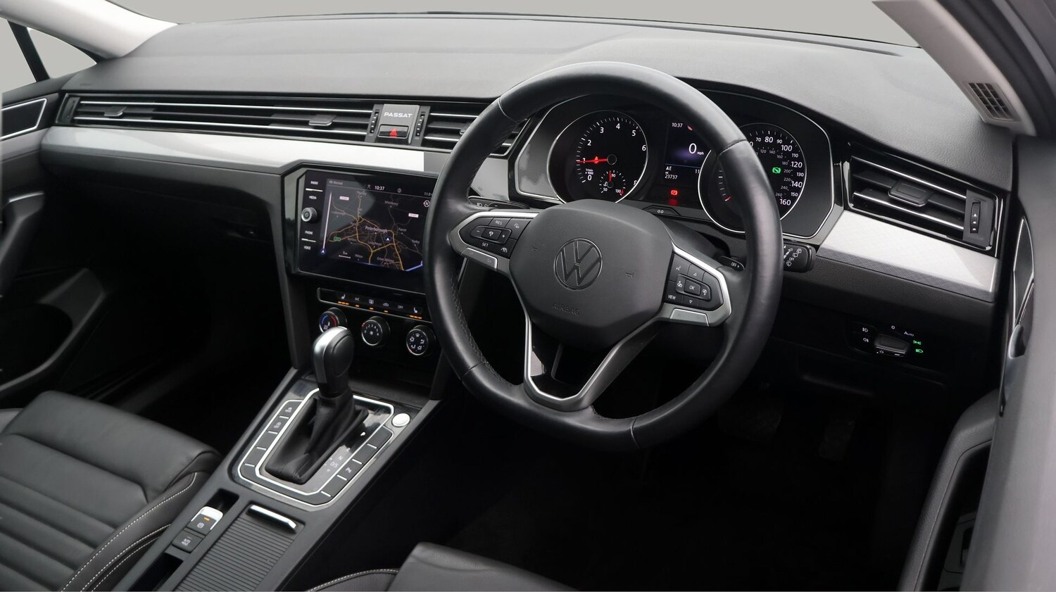 Used Volkswagen Passat 2023 for sale - 77214747: Photo 9