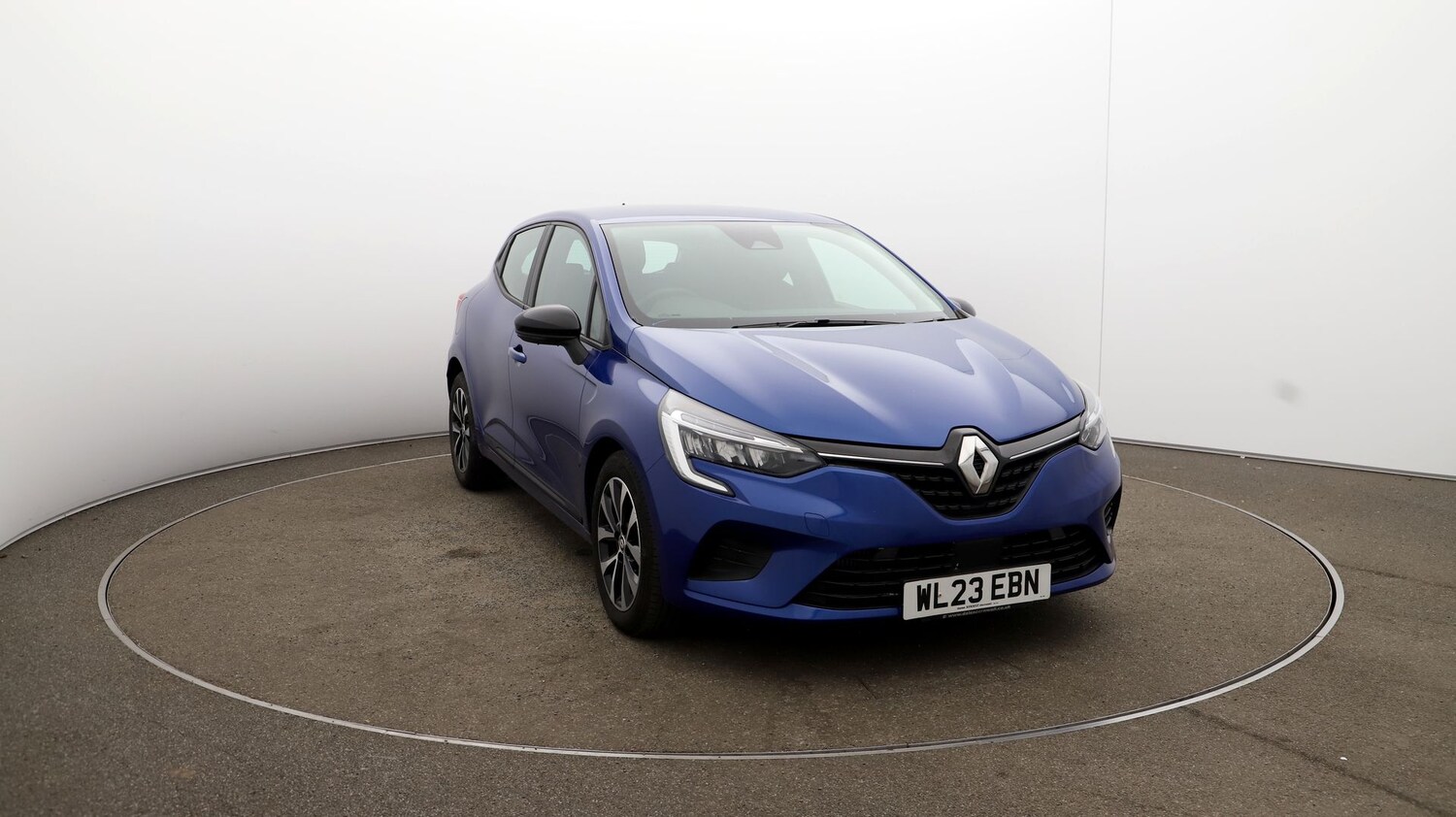 Used Renault Clio for sale - 76810825: Photo 33