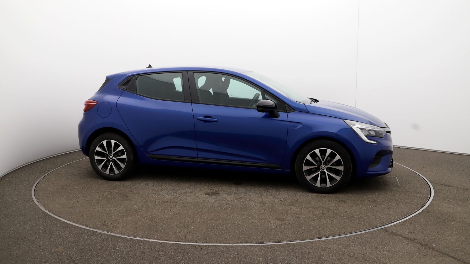 Used Renault Clio for sale - 76810825: Photo 39