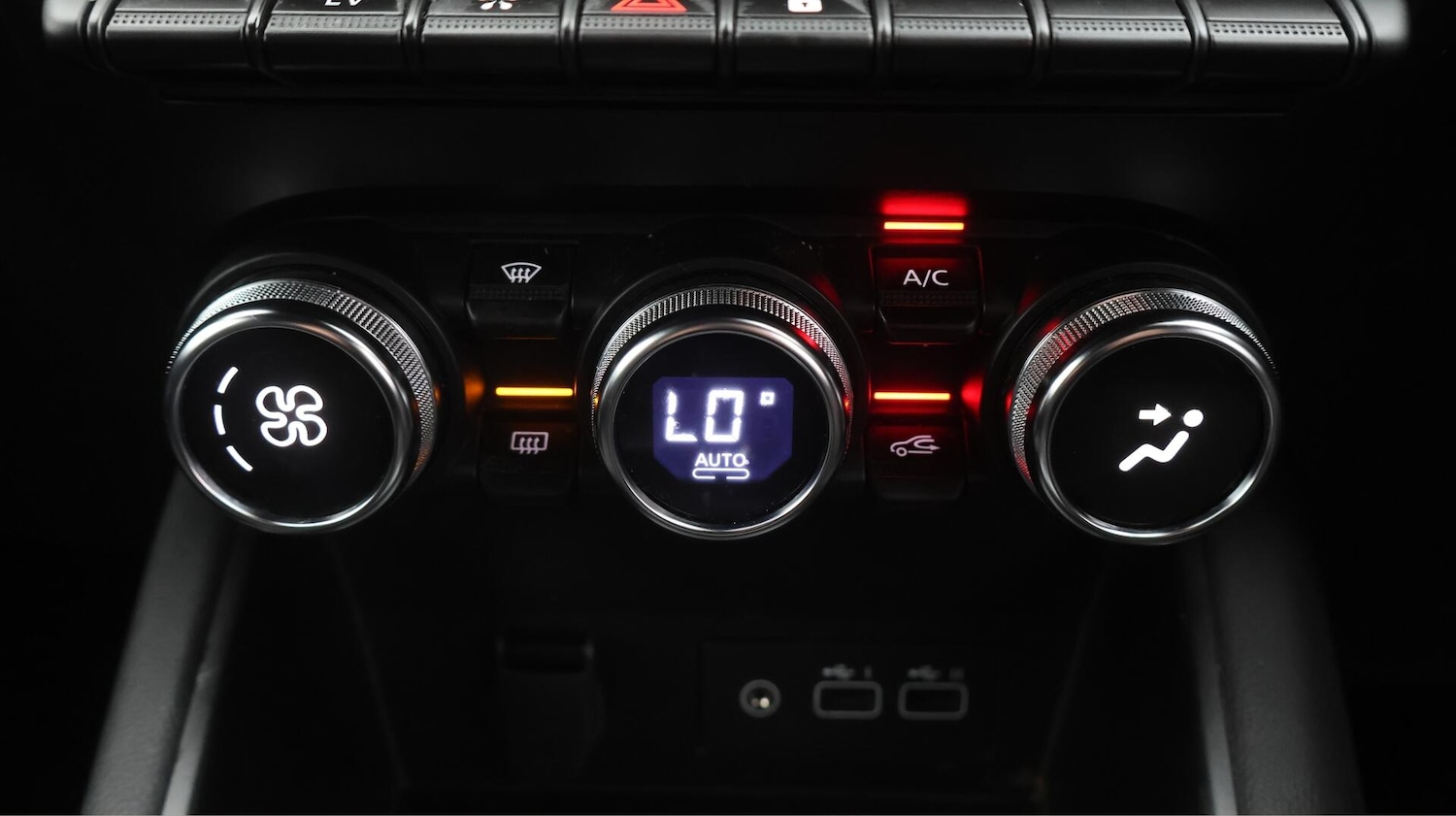 Used Renault Captur 2024 for sale - 76538975: Photo 13