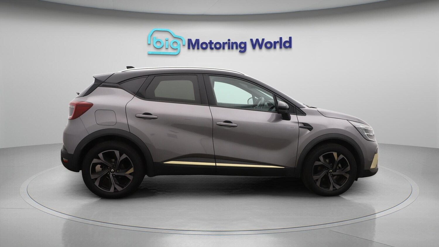 Used Renault Captur 2024 for sale - 76538975: Photo 9