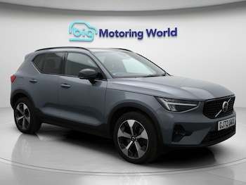 Volvo - XC40