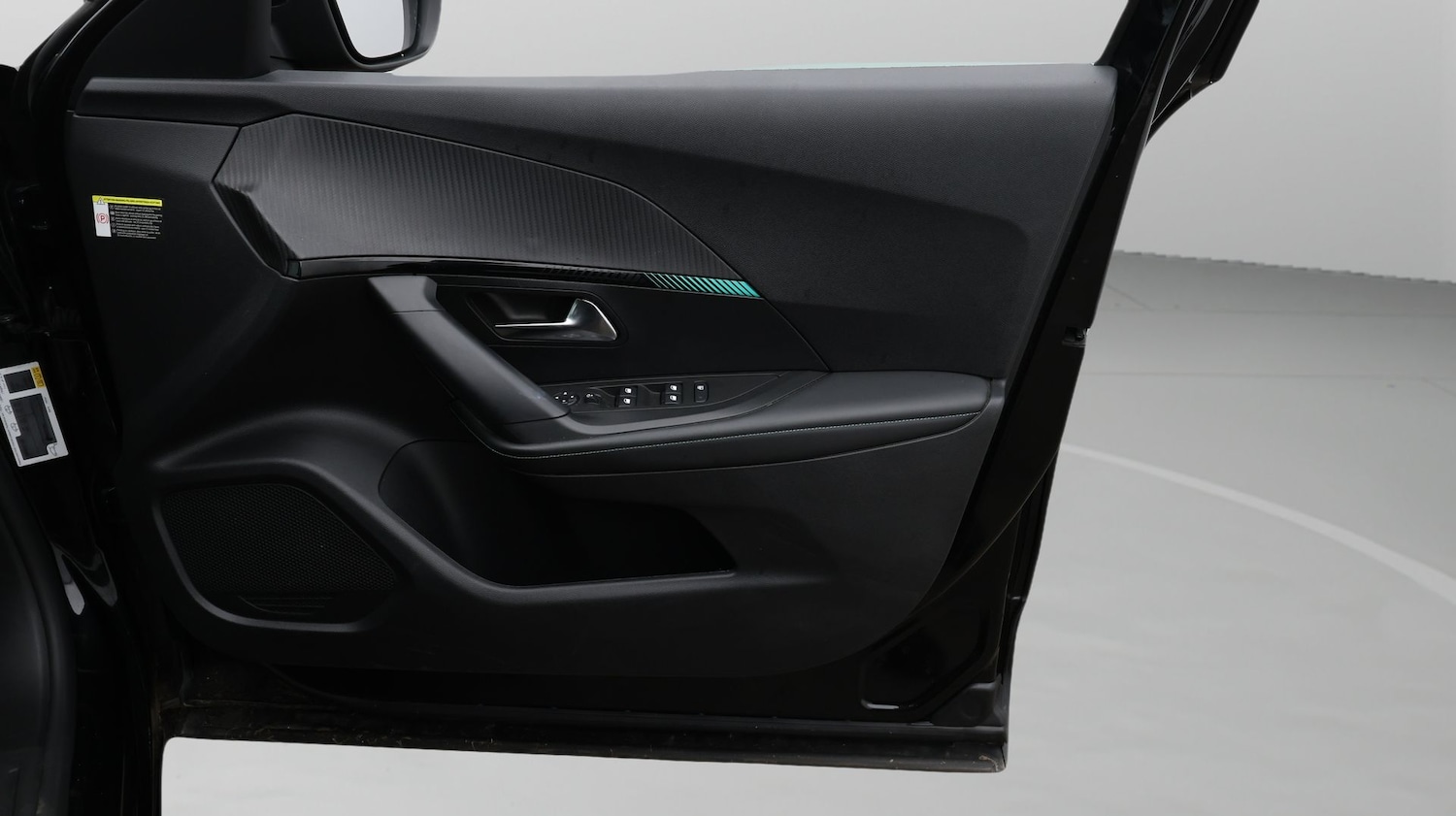 Used Peugeot 2008 2021 for sale - 77405580: Photo 15