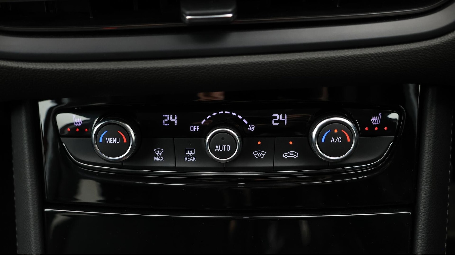 Used Vauxhall Grandland 2024 for sale - 76397920: Photo 13