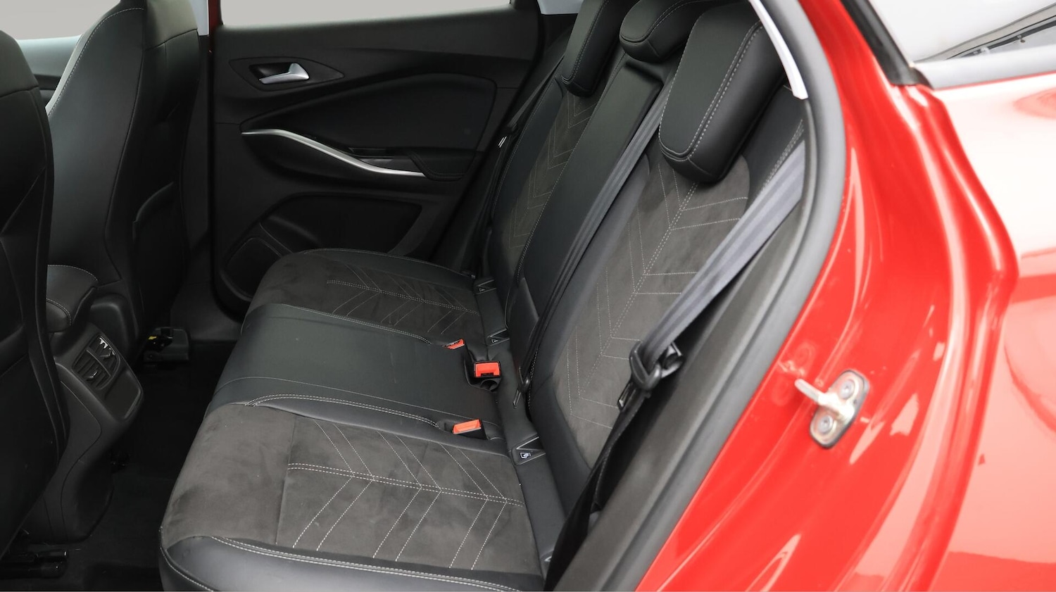 Used Vauxhall Grandland 2024 for sale - 76397920: Photo 17