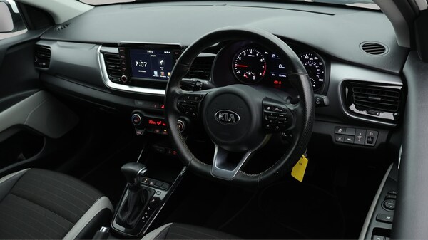 Used Kia Stonic 2019 for sale - 76227628: Photo 10