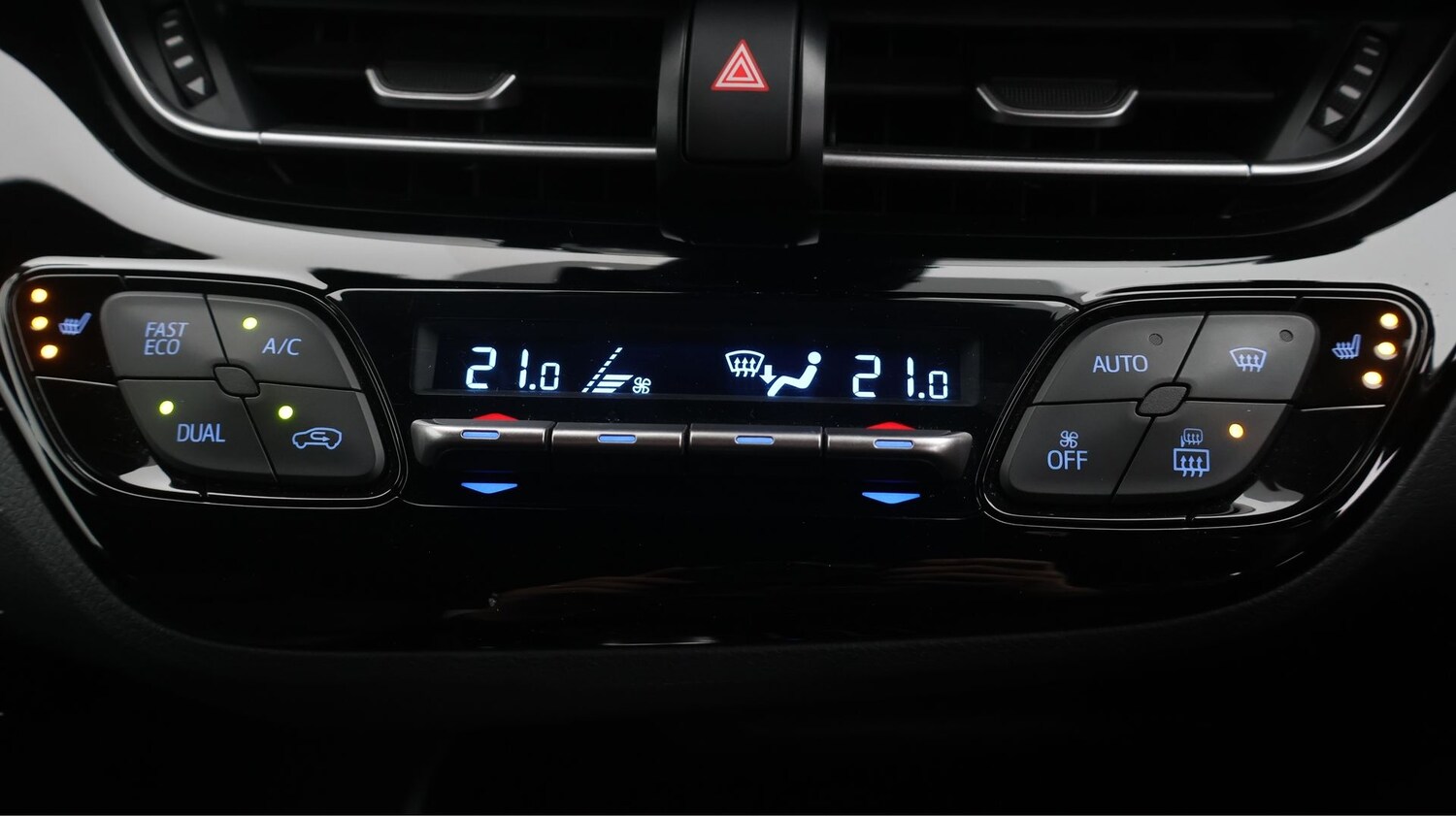 Used Toyota C-HR 2022 for sale - 77247731: Photo 12