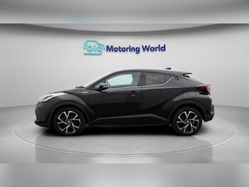 Used Toyota C-HR 2022 for sale - 77247731: Photo