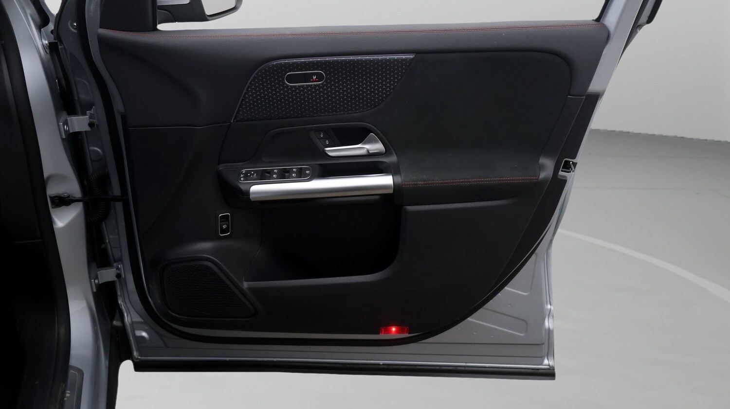 Used Mercedes-Benz EQA 2025 for sale - 77759207: Photo 15