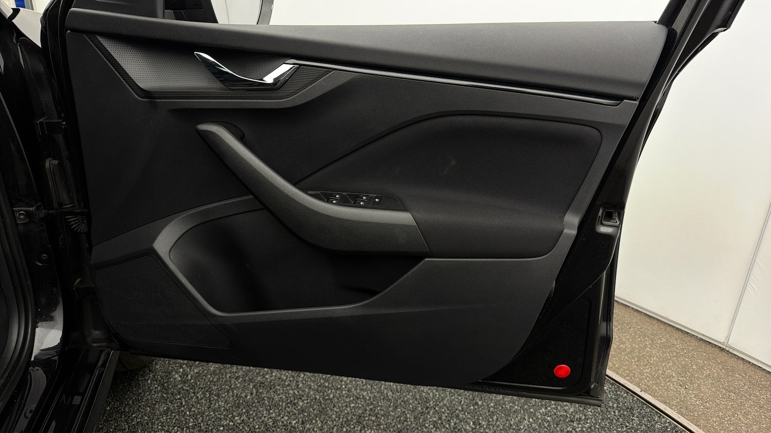 Used Skoda Kamiq 2023 for sale - 78190420: Photo 14