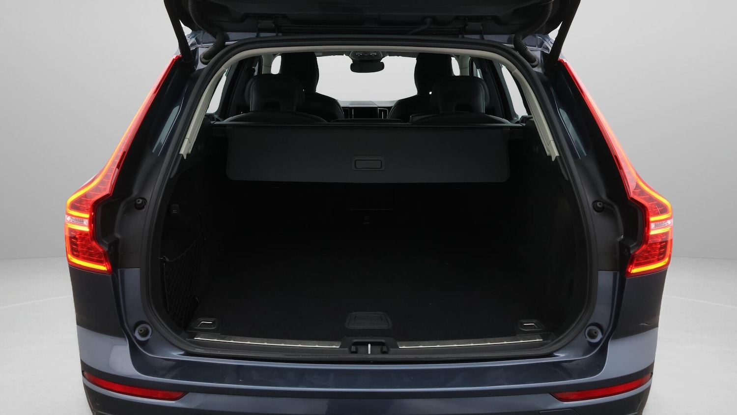 Used Volvo XC60 2022 for sale - 76456818: Photo 18