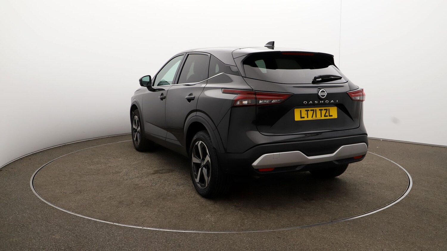 Used Nissan Qashqai for sale - 76809995: Photo 52