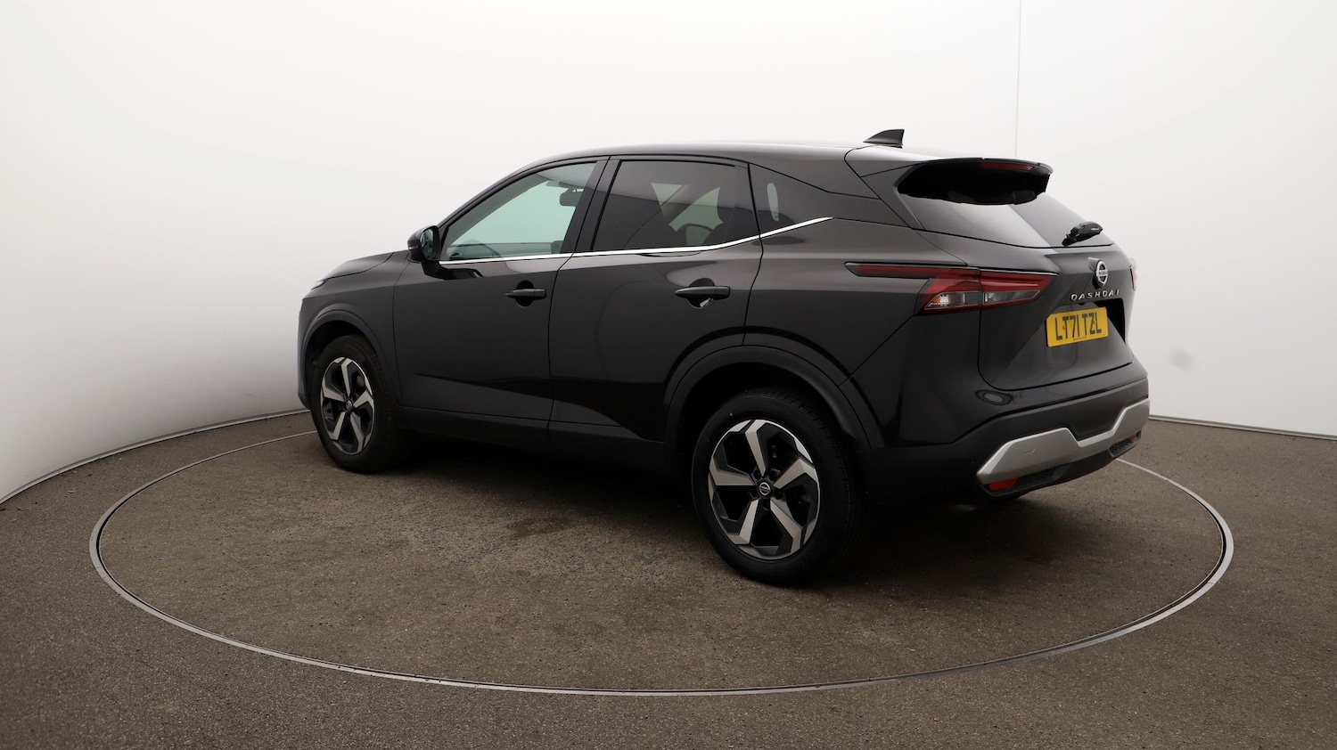 Used Nissan Qashqai for sale - 76809995: Photo 54