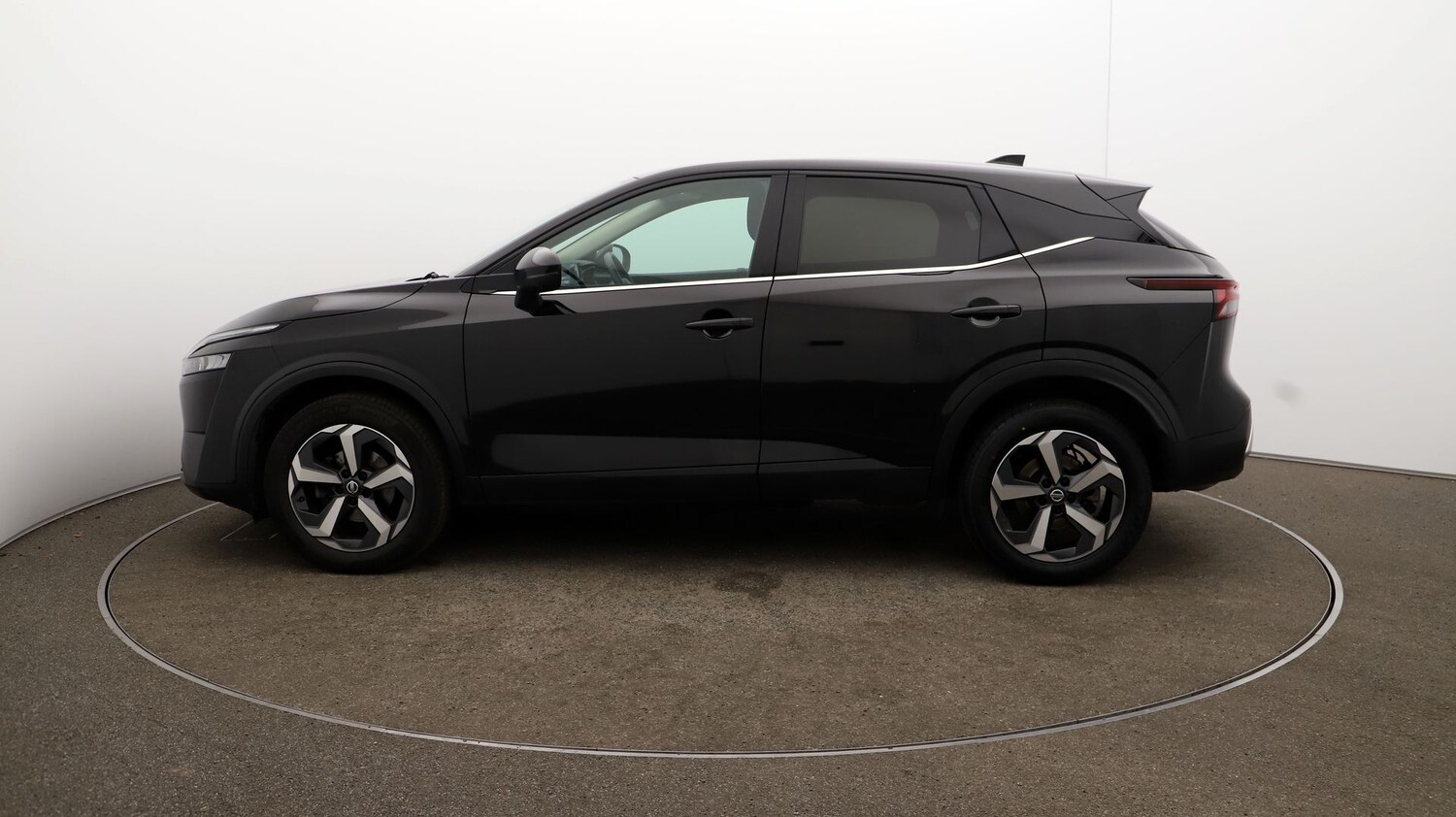 Used Nissan Qashqai for sale - 76809995: Photo 55