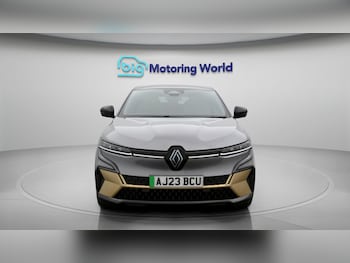 Used Renault Megane E Tech 2023 for sale - 79045029: Photo