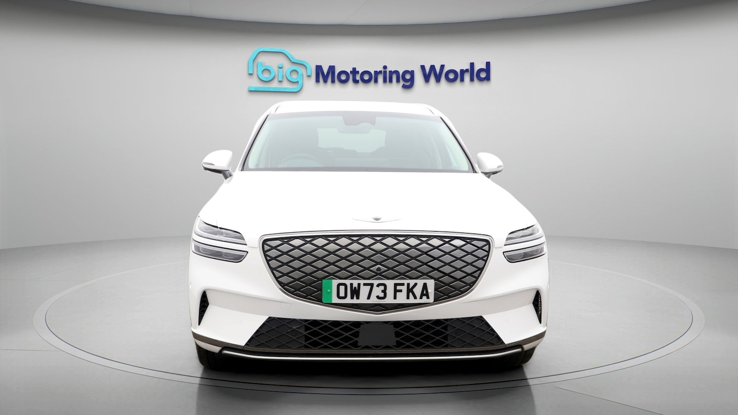 Used Genesis GV70 2023 for sale - 77245387: Photo 2