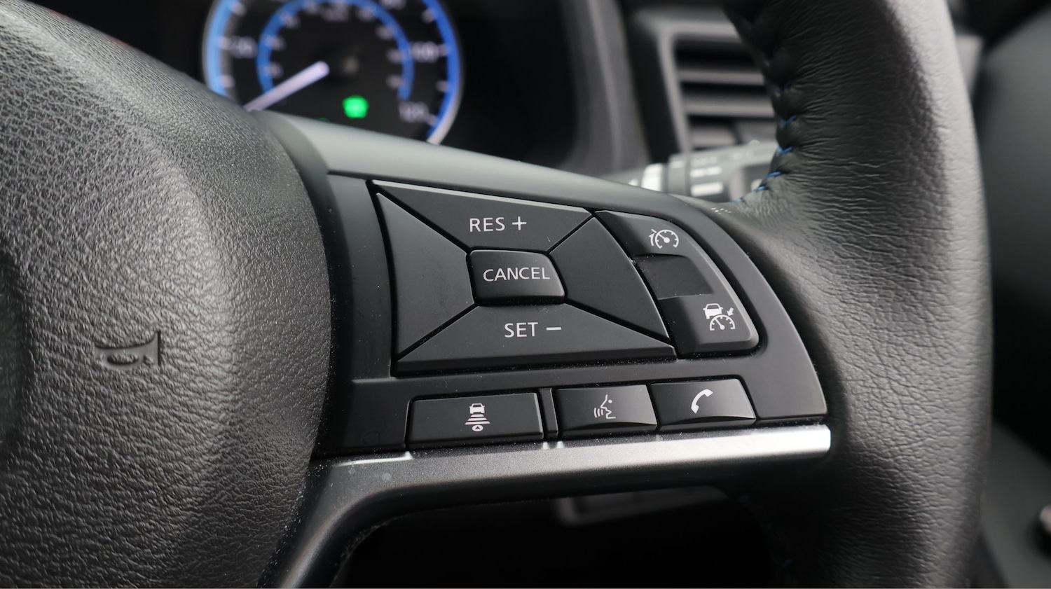 Used Nissan Leaf 2022 for sale - 77381145: Photo 22