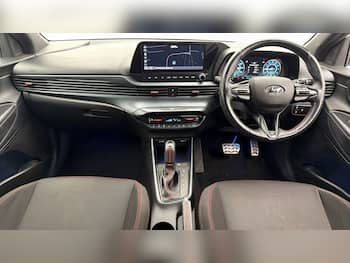 Used Hyundai i20 2023 for sale - 79800535: Photo