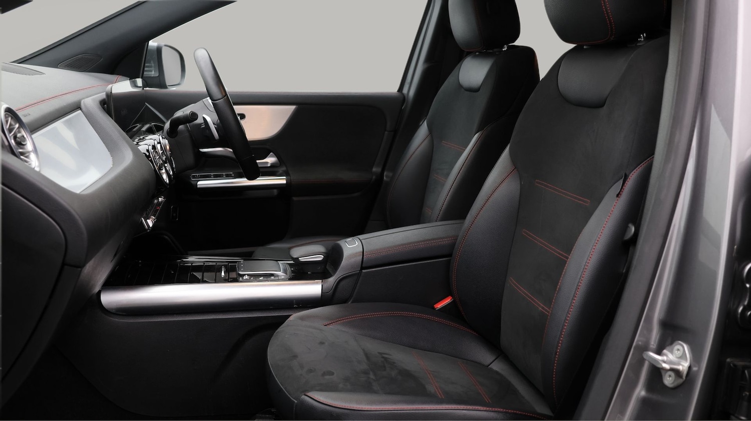 Used Mercedes-Benz EQA 2022 for sale - 77654432: Photo 14