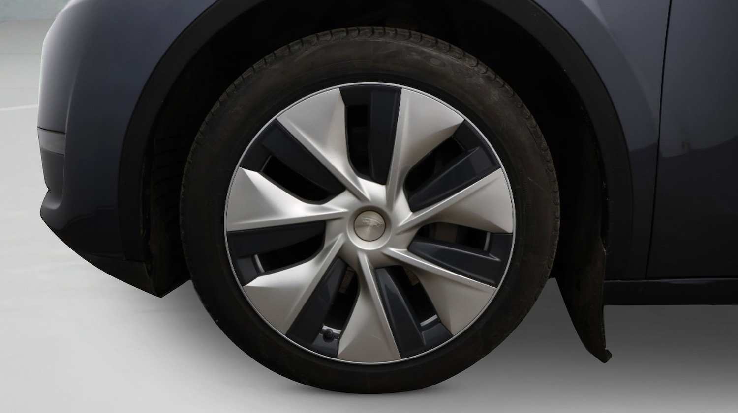 Used Tesla Model Y for sale - 77181990: Photo 18