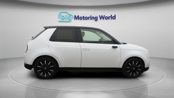 Used Honda e 2021 for sale - 76259070: Photo 9