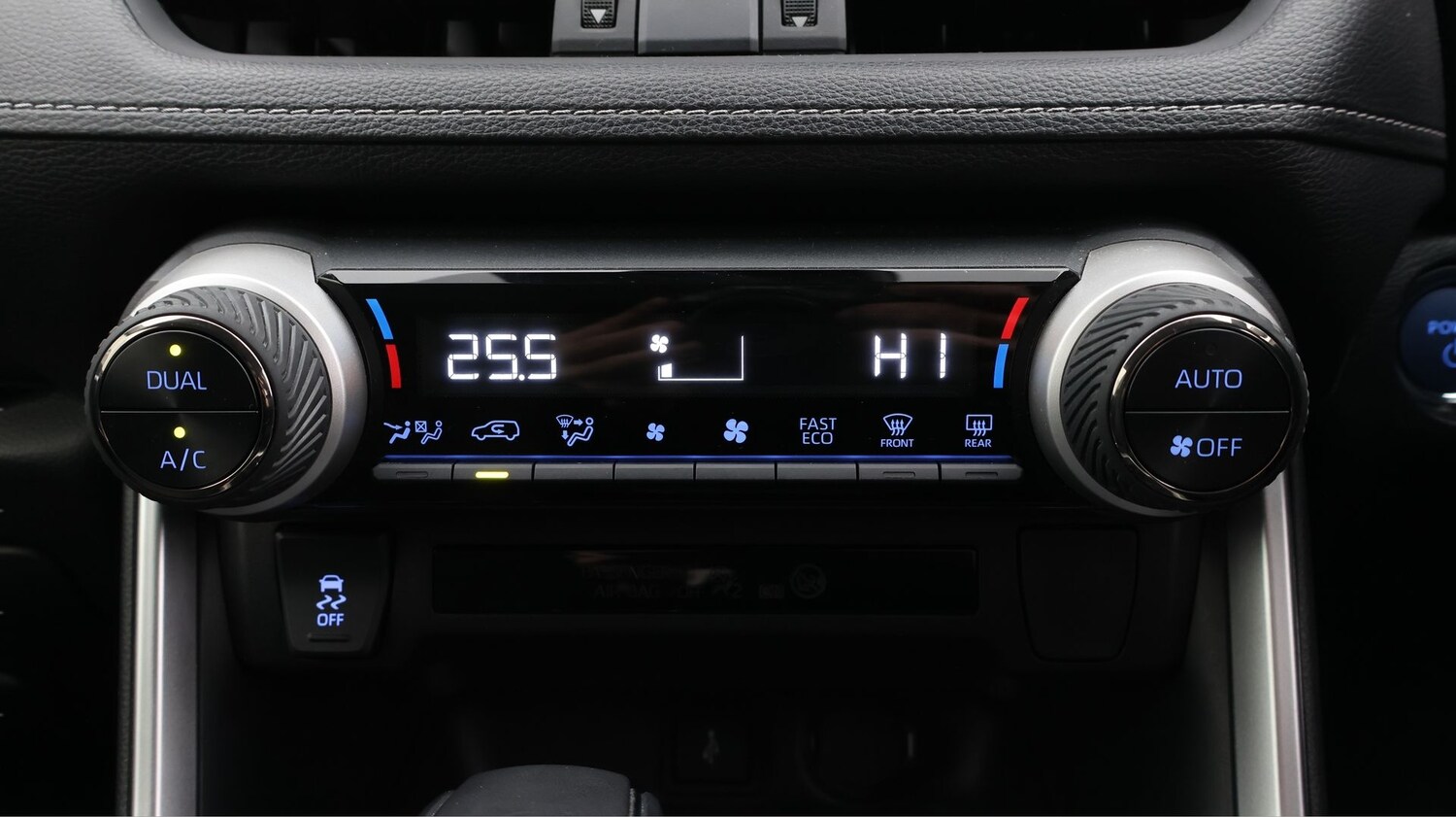 Used Toyota RAV4 2022 for sale - 77365656: Photo 12