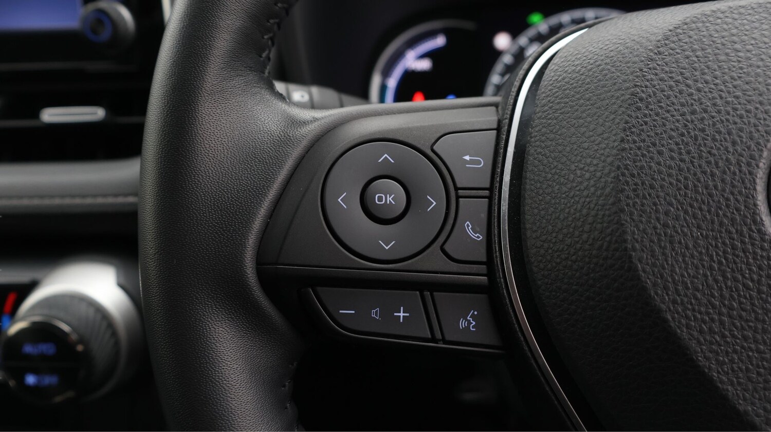 Used Toyota RAV4 2022 for sale - 77365656: Photo 23