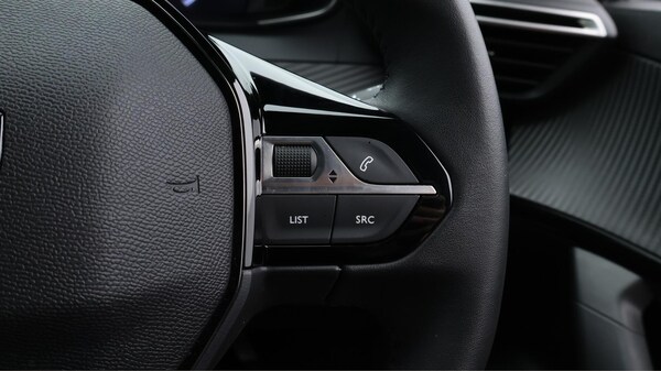 Used Peugeot 2008 2024 for sale - 75678011: Photo 26