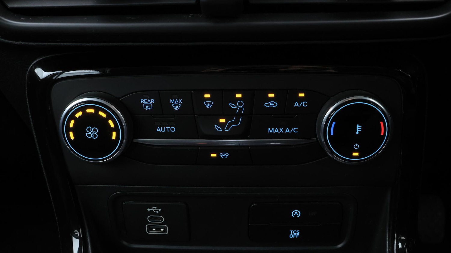 Used Ford Ecosport for sale - 76432351: Photo 13