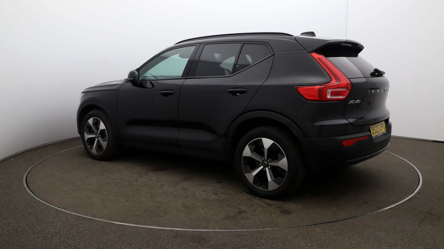 Used Volvo XC40 2023 for sale - 76810568: Photo 28