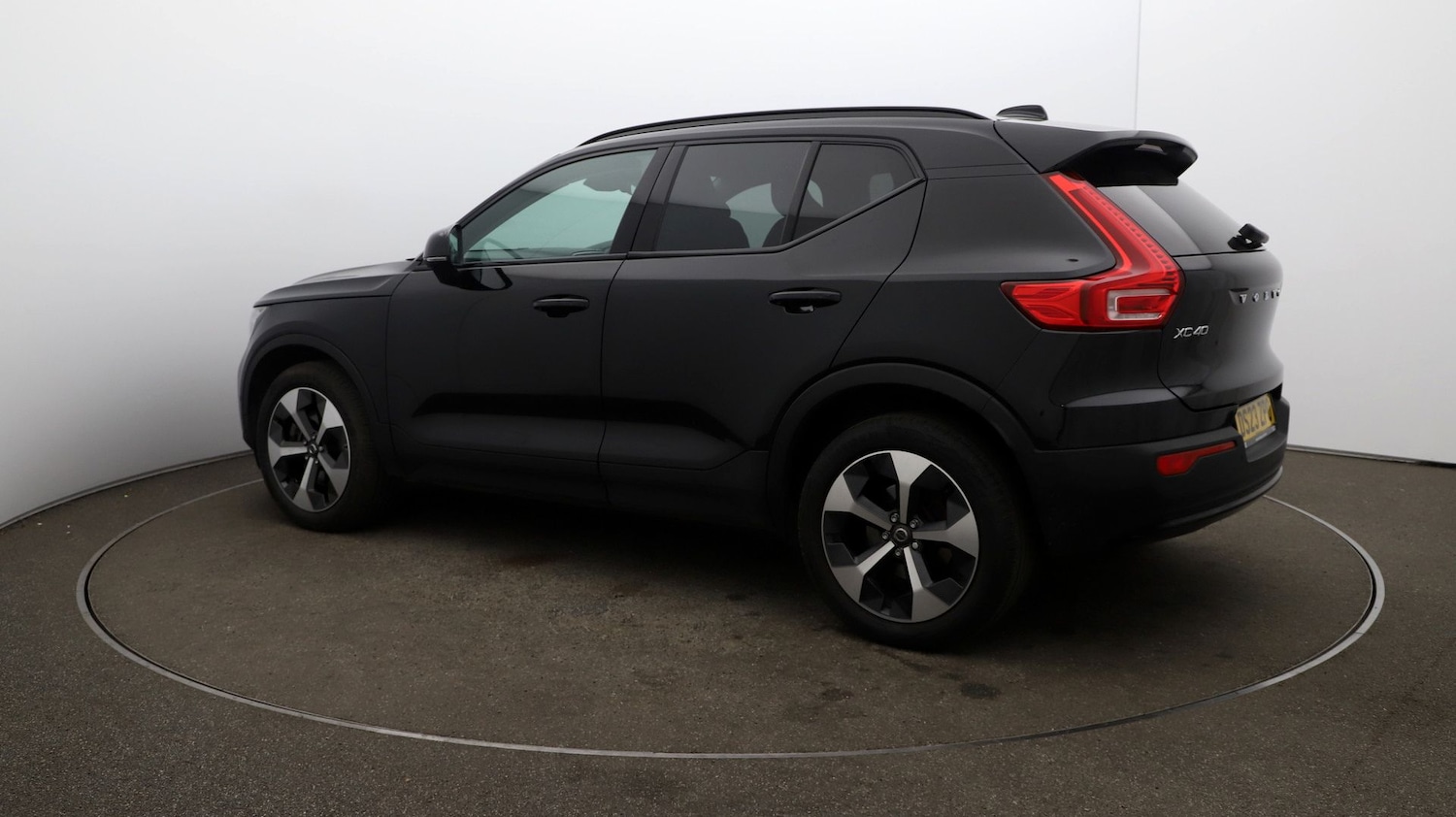 Used Volvo XC40 2023 for sale - 76810568: Photo 29