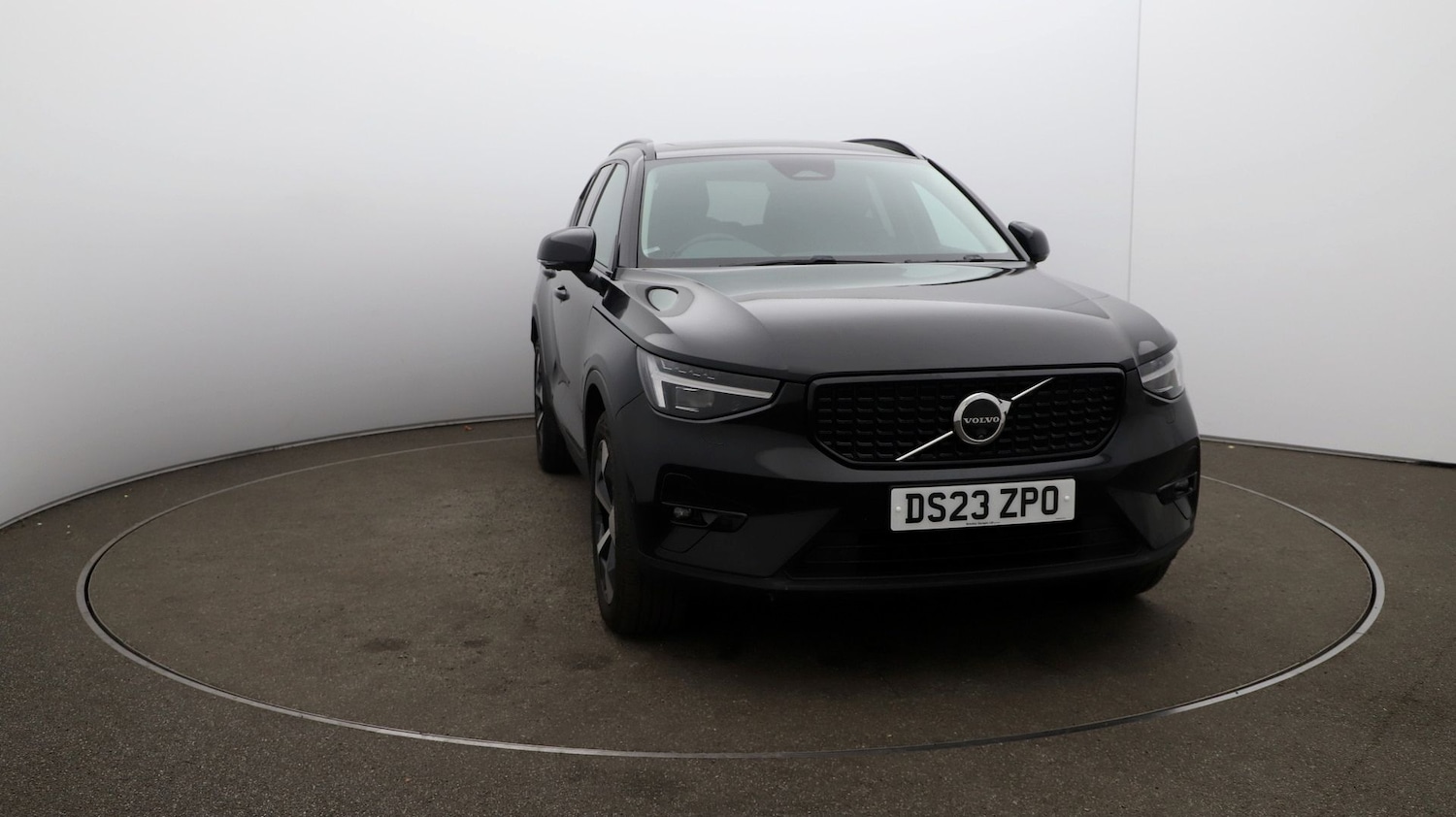 Used Volvo XC40 2023 for sale - 76810568: Photo 34