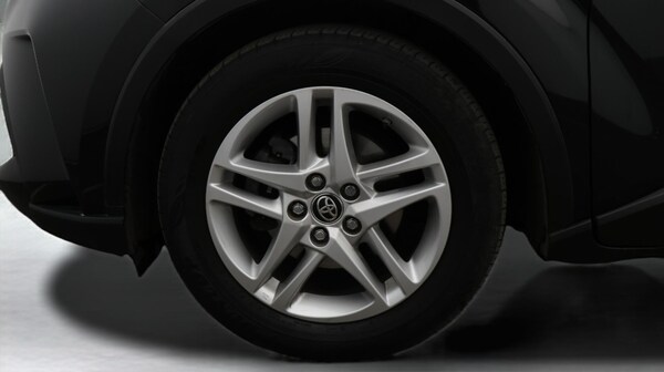 Used Toyota C-HR 2021 for sale - 76042165: Photo 19
