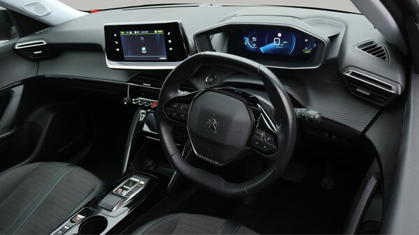 Used Peugeot 2008 2022 for sale - 76238862: Photo 10