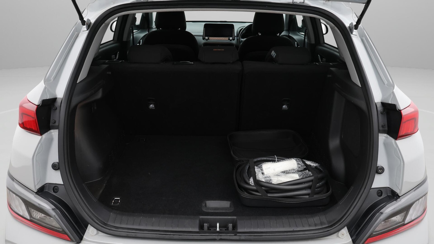 Used Hyundai KONA 2022 for sale - 76295633: Photo 18