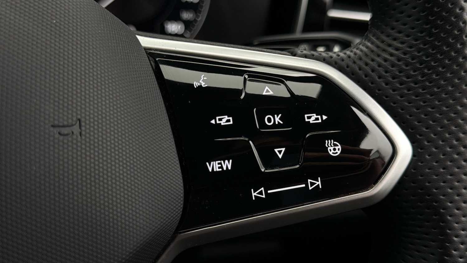 Used Volkswagen Touareg 2023 for sale - 77998613: Photo 23