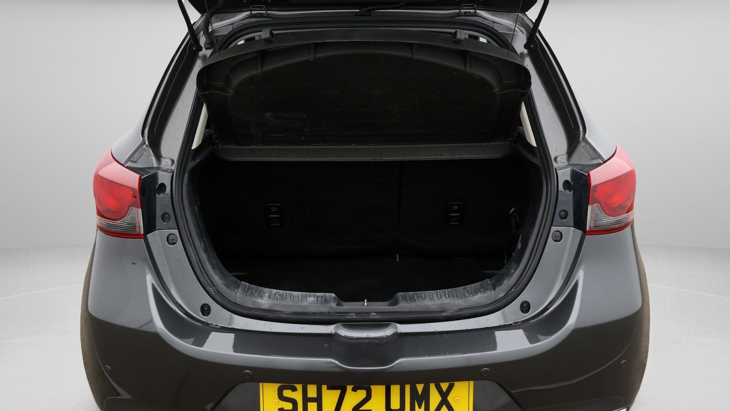 Used Mazda Mazda2 2023 for sale - 77580991: Photo 17