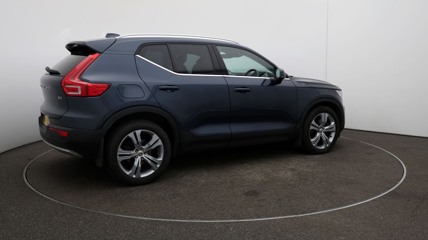 Used Volvo XC40 2021 for sale - 76811393: Photo 43