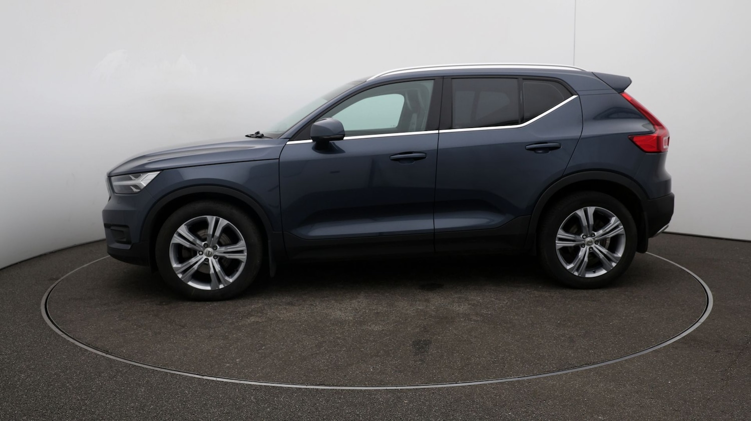 Used Volvo XC40 2021 for sale - 76811393: Photo 56