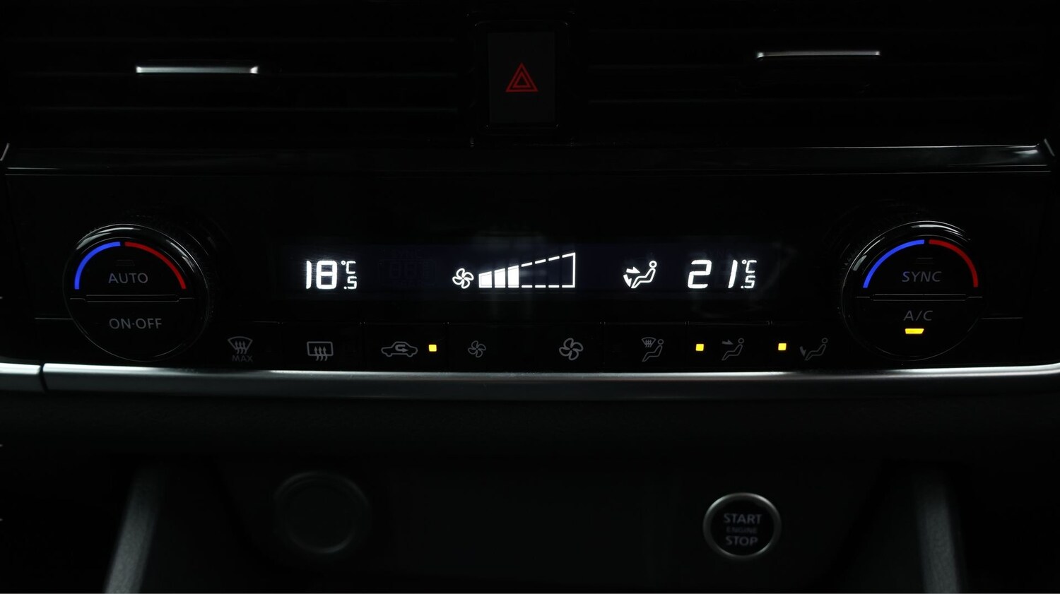 Used Nissan Qashqai 2022 for sale - 77601883: Photo 12