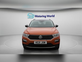 Used Volkswagen T-Roc 2021 for sale - 75430774: Photo