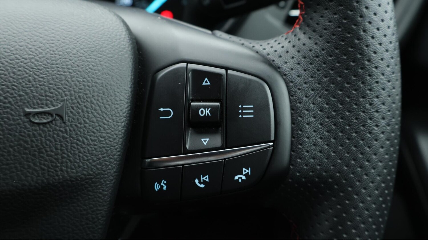 Used Ford Focus 2023 for sale - 76012649: Photo 39