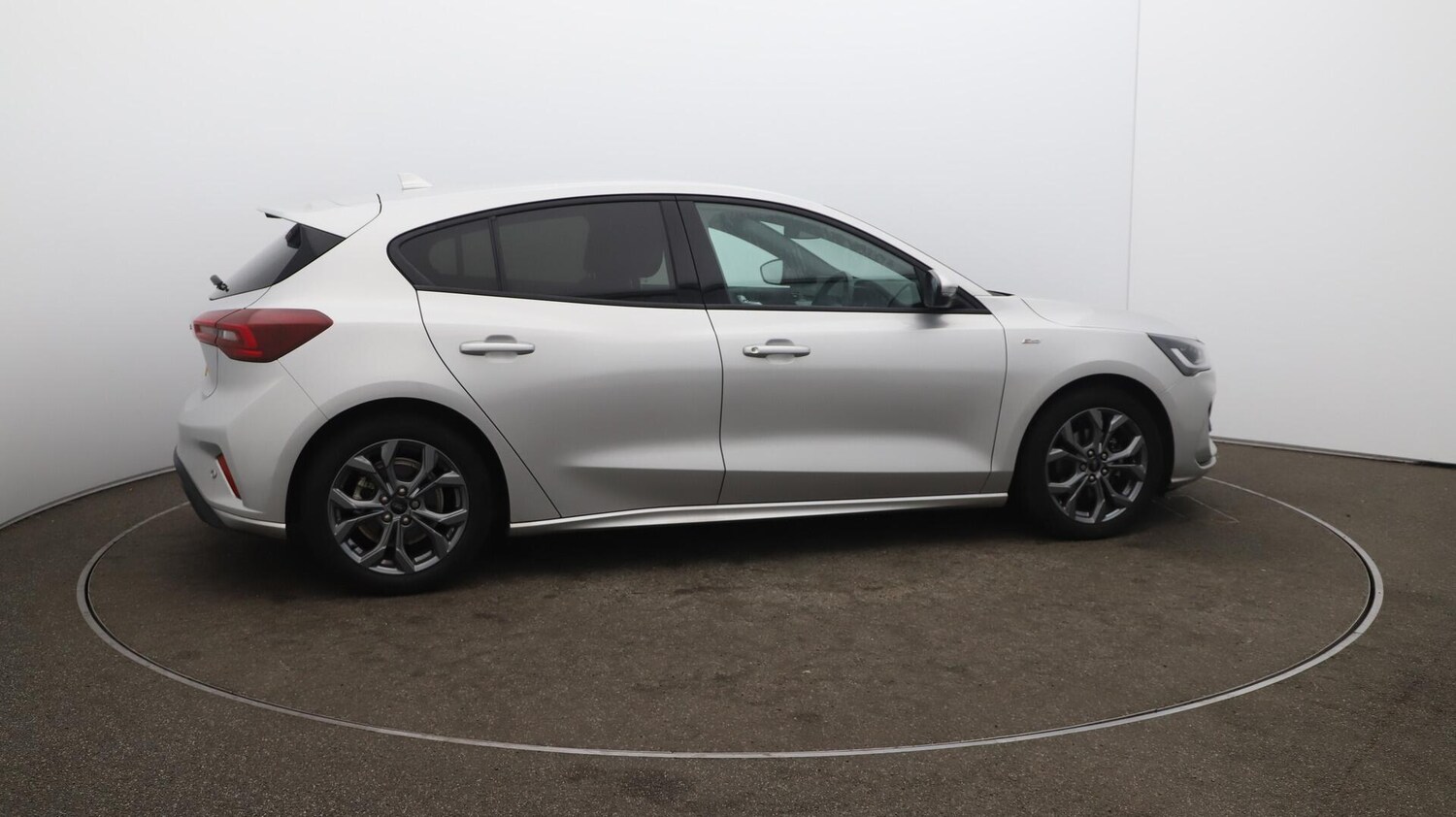 Used Ford Focus 2023 for sale - 76012649: Photo 43