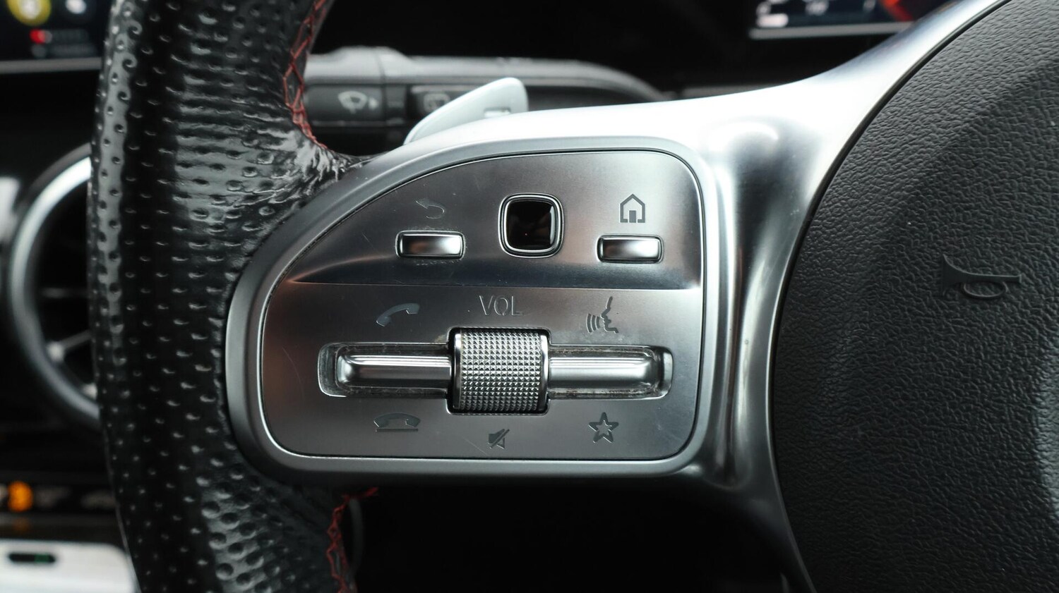 Used Mercedes-Benz GLB 2022 for sale - 76167501: Photo 25