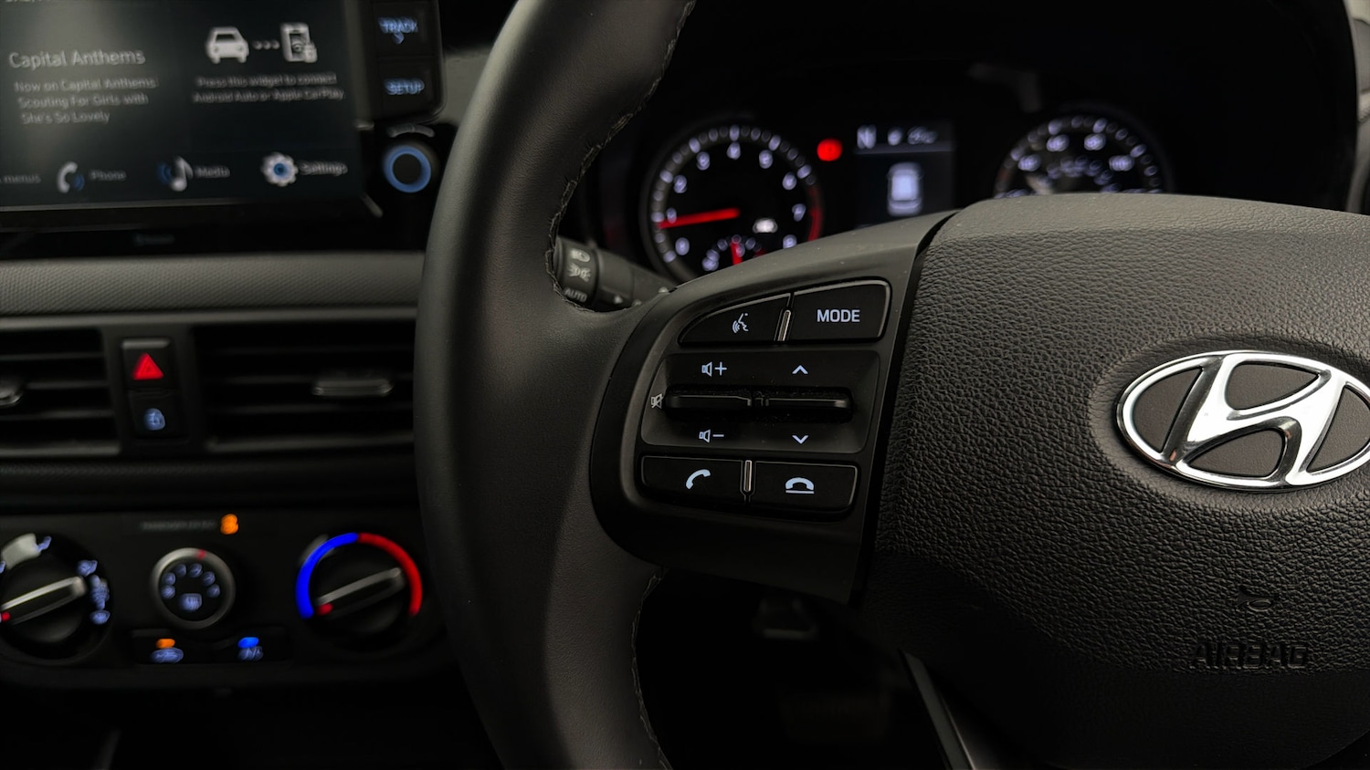 Used Hyundai i10 2023 for sale - 78039530: Photo 22